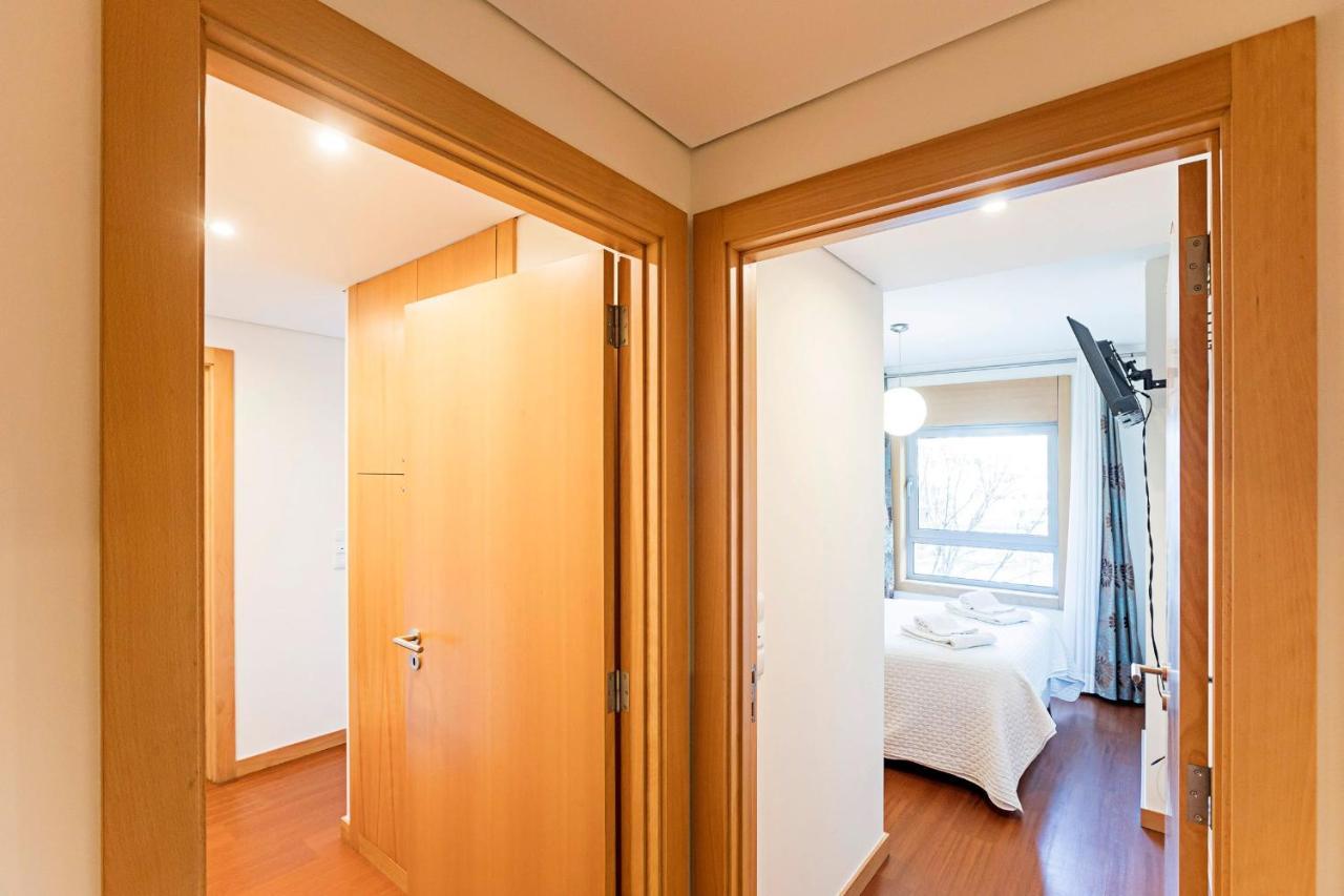 2Br Flat By Metro W/ Free Parking By Lovelystay Vila Nova de Gaia Buitenkant foto