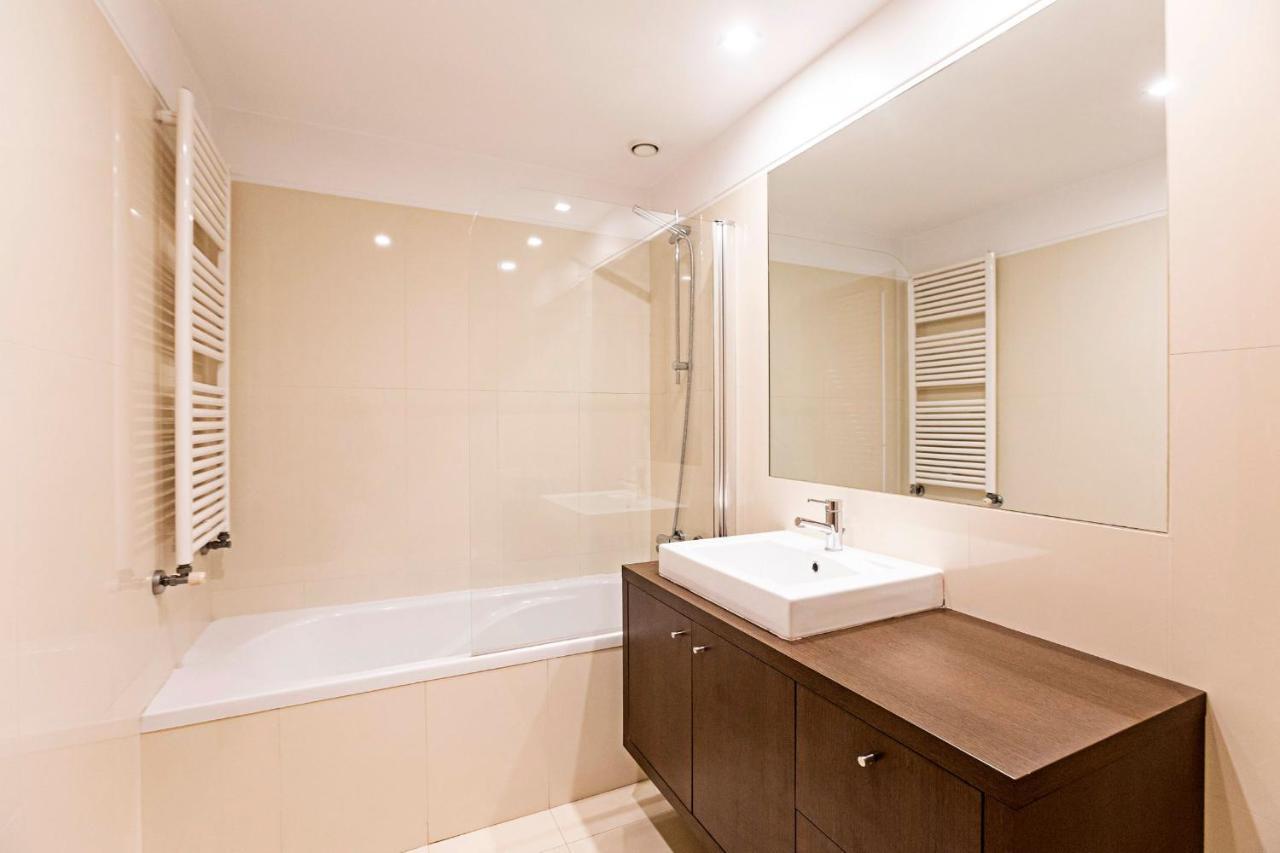 2Br Flat By Metro W/ Free Parking By Lovelystay Vila Nova de Gaia Buitenkant foto